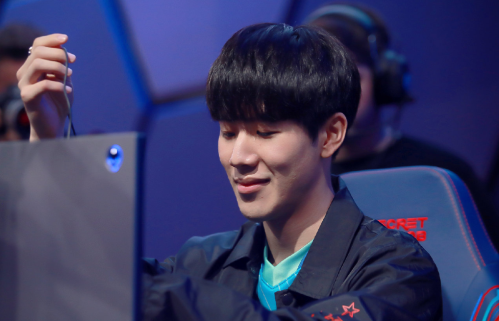 下面我们一 下面我们一