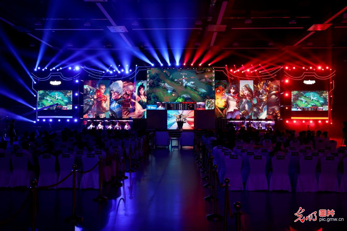 客场对战 客场对战