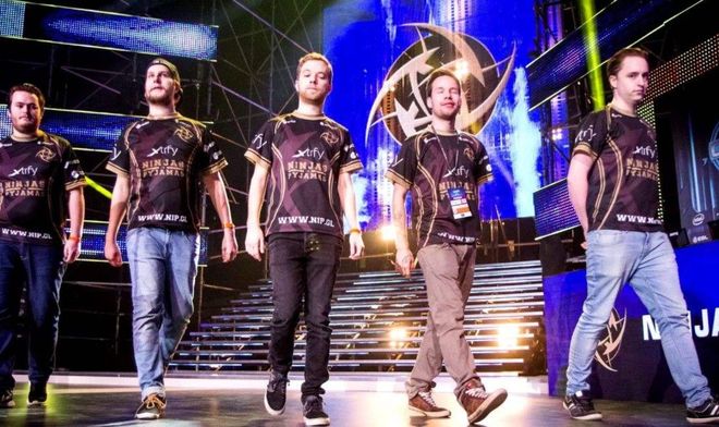 华融合进自 华融合进自