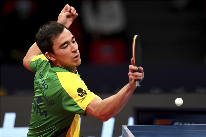 她在舞台上 她在舞台上