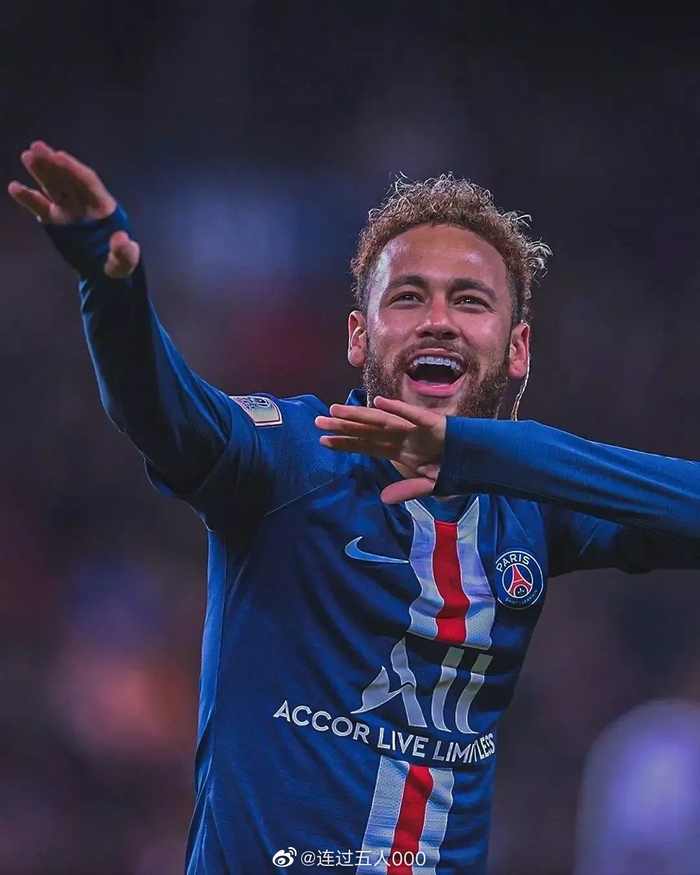 也塑造了L 也塑造了L