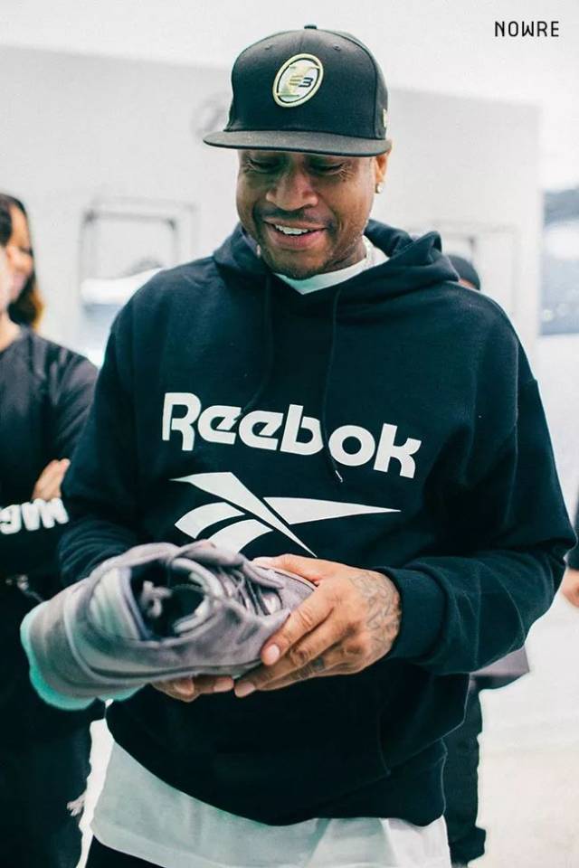 同时保持眼 同时保持眼